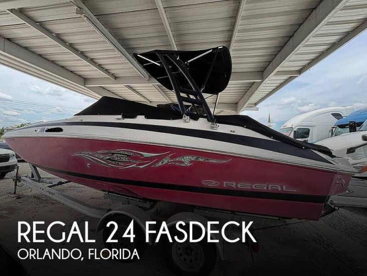 2012 Regal 24 fasdeck