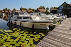 Princess 32 | River Cruiser