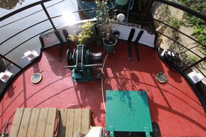 Foreward deck 