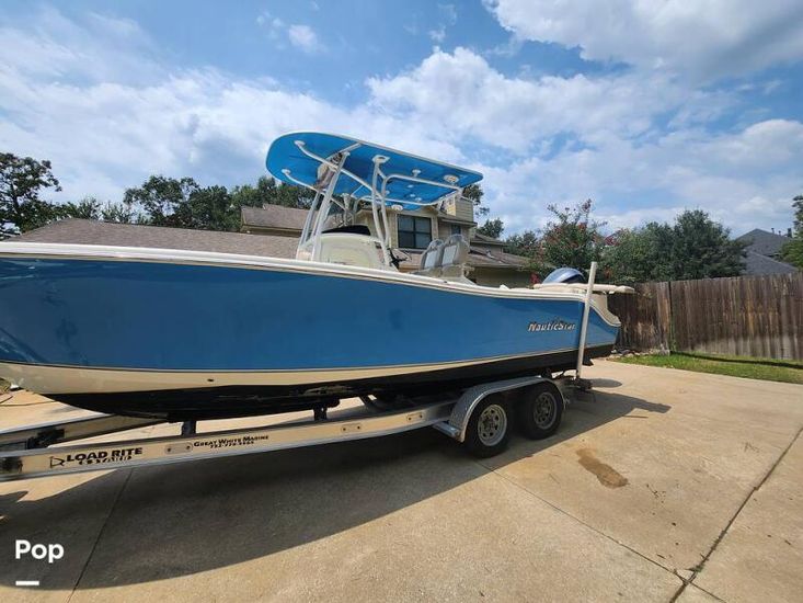 2017 Nauticstar 2602 legacy