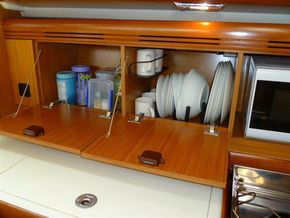 Galley storage