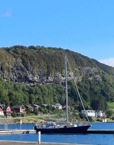 Sailing yacht Deb 33