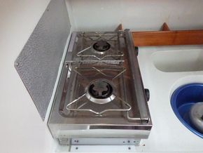 Parker Lift-Keel Yachts 235 Sailing Yacht - Cooker