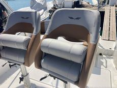 2022 Beneteau Flyer 6