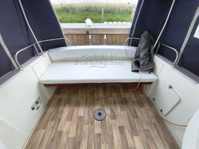 Fairline Mirage 29  - Cockpit
