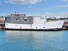 Ex Ferry Houseboat Project