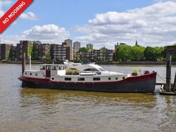 1930 Dutch Barge 20m with London mooring