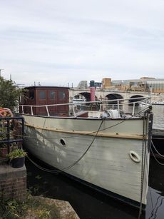 Classic TSMY Motor Boat