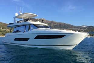 2016 PRESTIGE 680