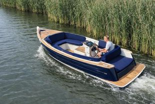 2026 Enkhuizensloep 630 Tender Lounge