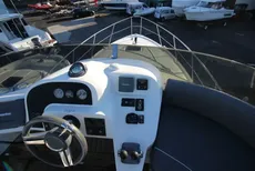 2002 Sealine F37
