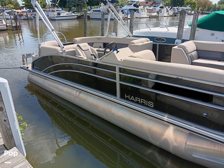 2023 Harris 230 grand mariner