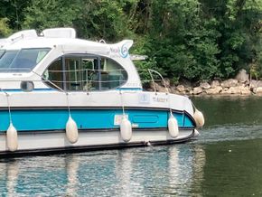 Nicols Estivale Quattro double helm positions - Coachroof/Wheelhouse