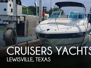 2005 Cruisers Yachts 320 Express