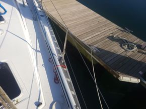 Jeanneau Sun Legende 41  - Side Deck