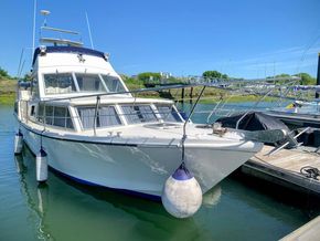 Moonraker 36 Super - Exterior