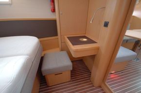 2020 Bavaria Vision 42 31