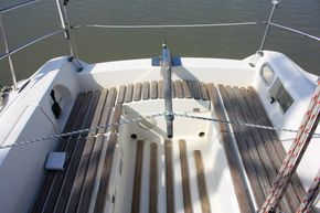 1989 Beneteau First 32s5 10