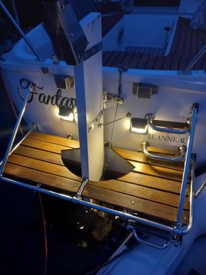 sailboat swim platform