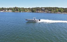 Vector 11 with OXE outboard diesel engines