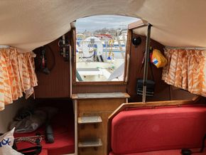Cabin Looking Aft