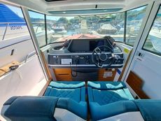 2022 Axopar 28 Cabin