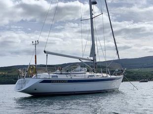 1995 Hallberg Rassy 36