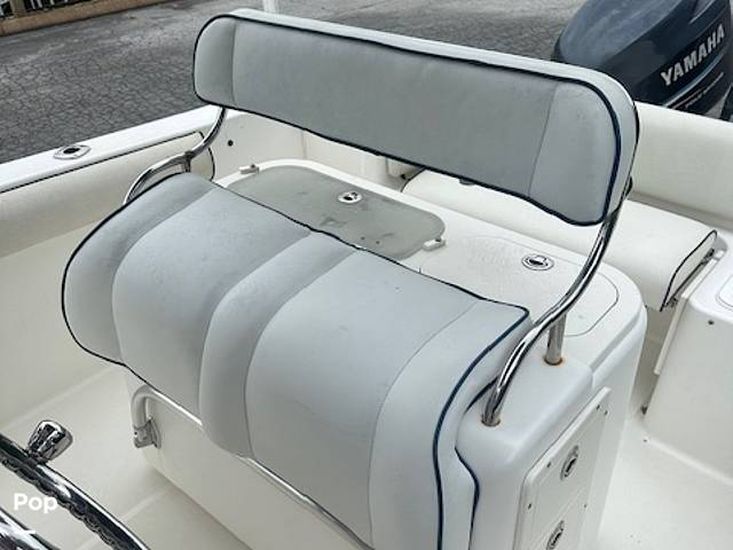 2007 Century 2400 center console