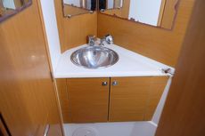 Jeanneau Sun Odyssey 44i Owner's Version