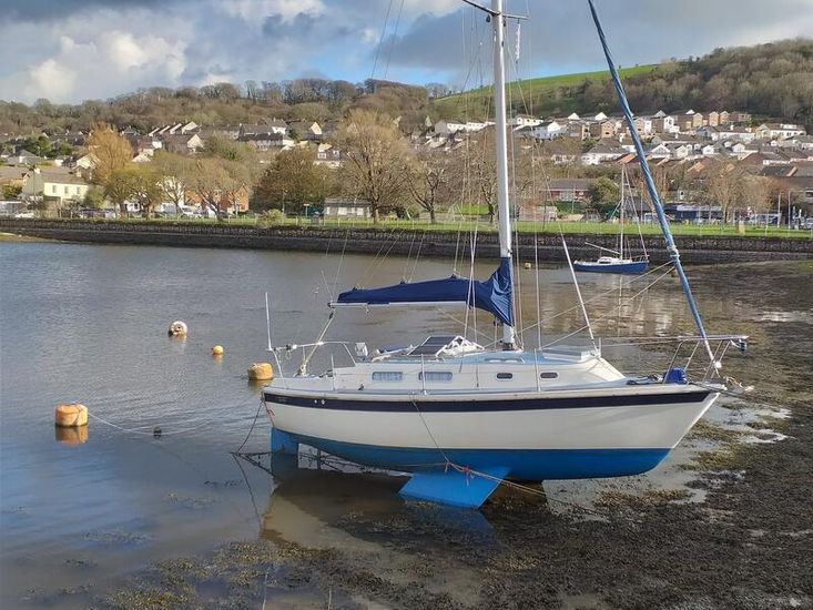 Westerly Griffon for sale UK, Westerly boats for sale, Westerly used ...