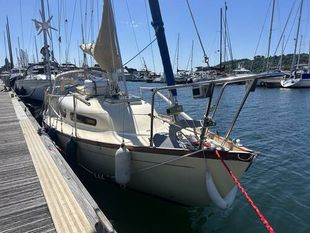 1986 International Folkboat 25