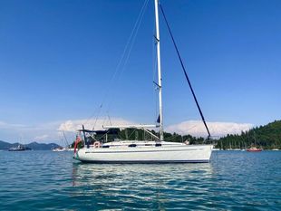 2005 Bavaria 38 Cruiser