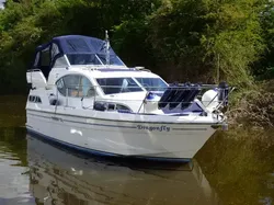 2007 Haines 320 Aft Cabin