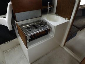Hardy Pilot 20  - Galley