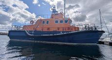 2001 RNLI Severn Class