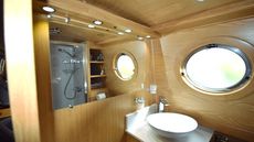 Stunning as New, 58ft Semi Crusier,