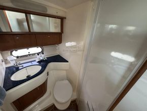 Sealine S42 (Commissioned 2007) - Heads