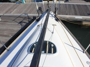 Beneteau First 36s7  - Foredeck