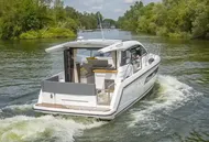 2023 Sealine C335