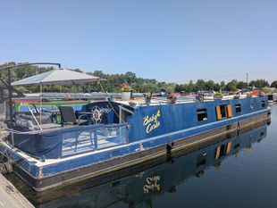 Baby Carla 70' - 4  widebeam off grid with mooring at Roydon Marina