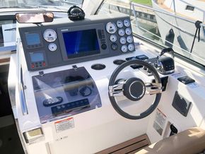 Sealine SC35