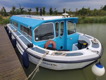Bounty Buccaneer 37 Broads Cruiser