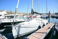 2010 Beneteau First 25.7