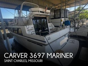 1988 Carver 3697 Mariner