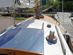 Bermudan  Sloop  - Coachroof/Wheelhouse