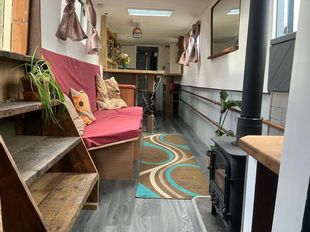 Imladris - 60ft, electric, historic narrowboat