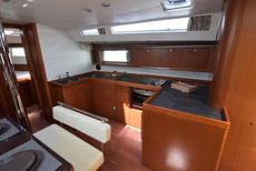 Oceanis 48