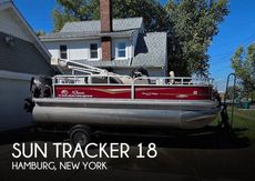 2023 Sun Tracker Bass Buggy 18 DLX
