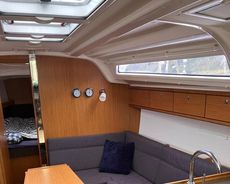 2015 Bavaria Cruiser 37