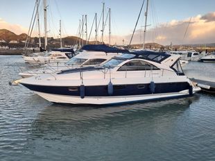 2010 Fairline Targa 38